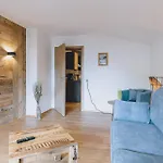 By We Rent Chalet *